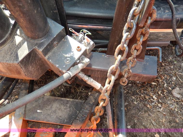 image for item I4439 1999 Chevrolet Silverado 2500 Extended Cab pickup truck