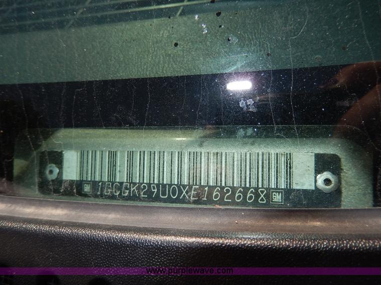 image for item I4439 1999 Chevrolet Silverado 2500 Extended Cab pickup truck