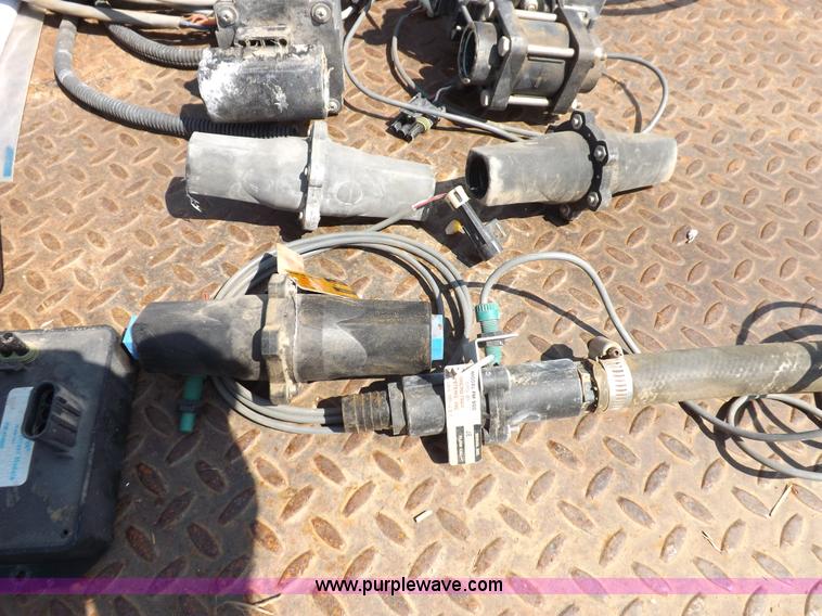 image for item I7643 Kee Technologies E15 sprayer console controller