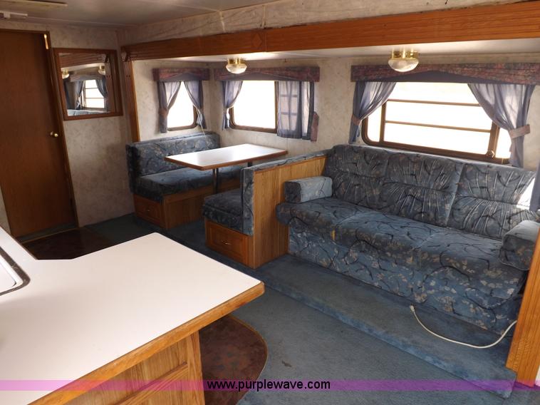 image for item I7650 1997 Sand Piper 36' travel trailer