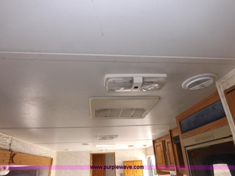 image for item I7650 1997 Sand Piper 36' travel trailer