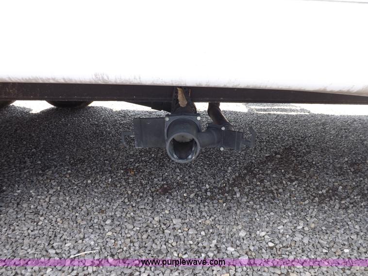 image for item I7650 1997 Sand Piper 36' travel trailer