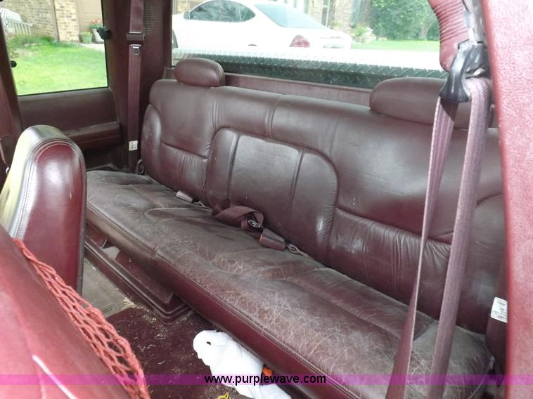 image for item I7652 1996 Chevrolet Silverado 1500 Extended Cab pickup truck