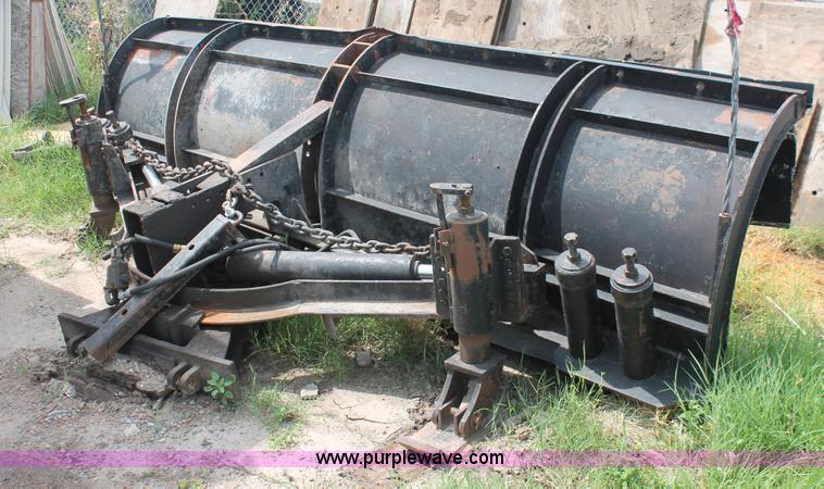 image for item I8121 12' snow plow