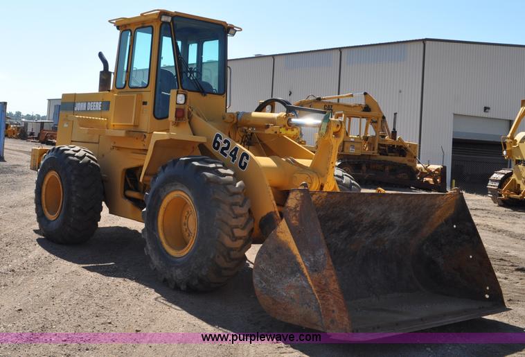 image for item G6150 1993 John Deere 624G wheel loader