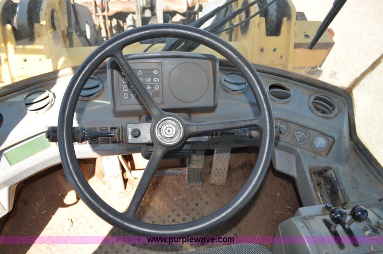 image for item G6151 1997 Volvo L70C wheel loader