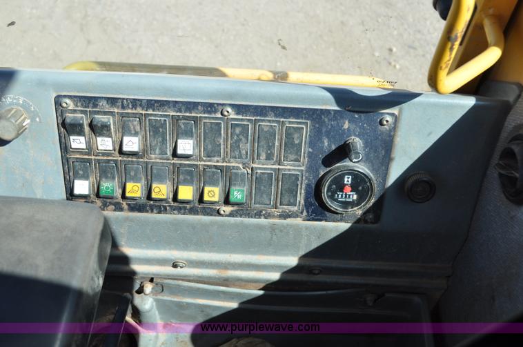 image for item G6151 1997 Volvo L70C wheel loader