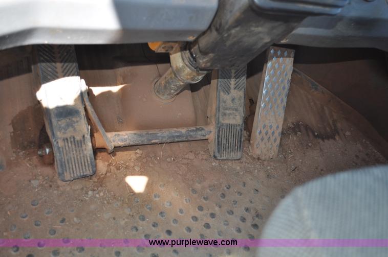 image for item G6151 1997 Volvo L70C wheel loader