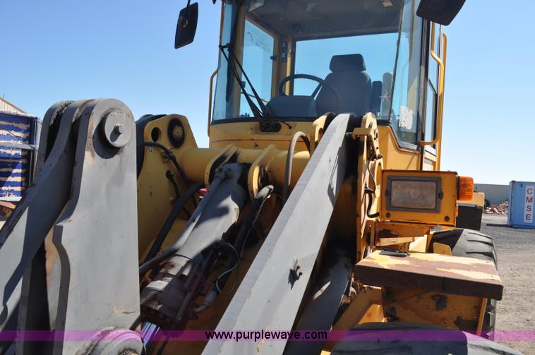 image for item G6151 1997 Volvo L70C wheel loader