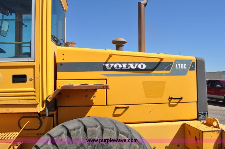 image for item G6151 1997 Volvo L70C wheel loader