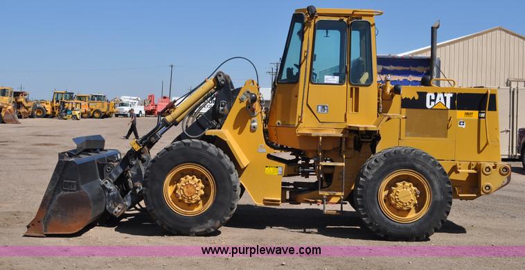 image for item G6154 1992 Caterpillar IT28B wheel loader