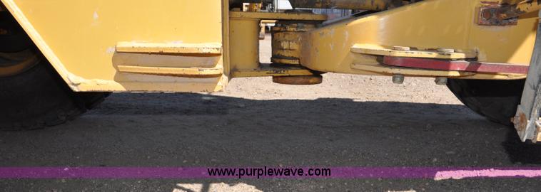 image for item G6154 1992 Caterpillar IT28B wheel loader