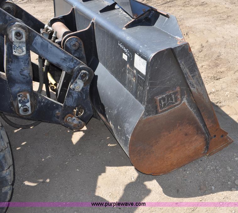 image for item G6154 1992 Caterpillar IT28B wheel loader