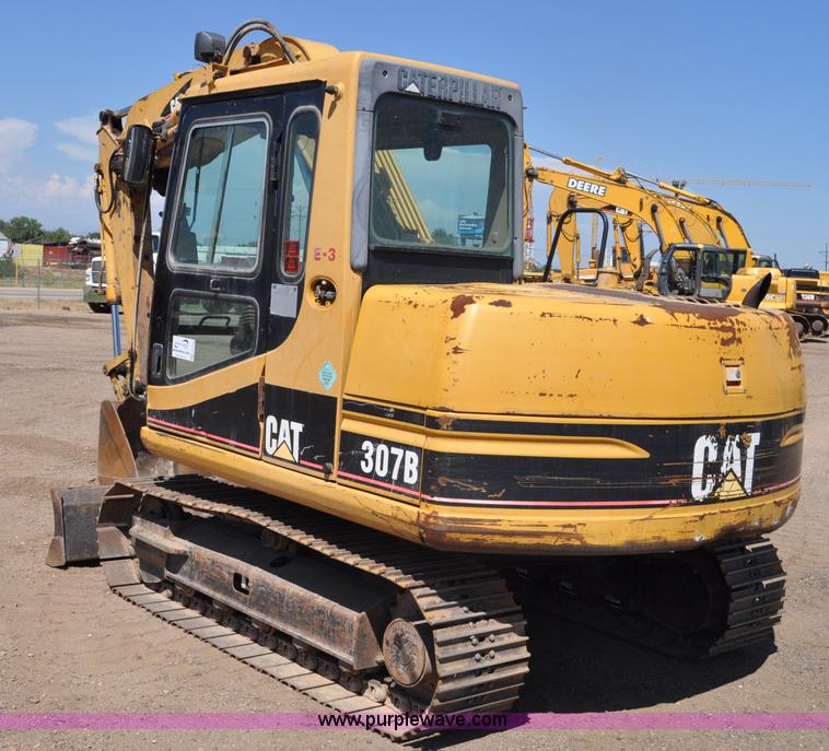 image for item G6155 1999 Caterpillar 307B mini excavator