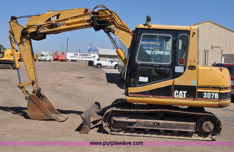 image for item G6155 1999 Caterpillar 307B mini excavator