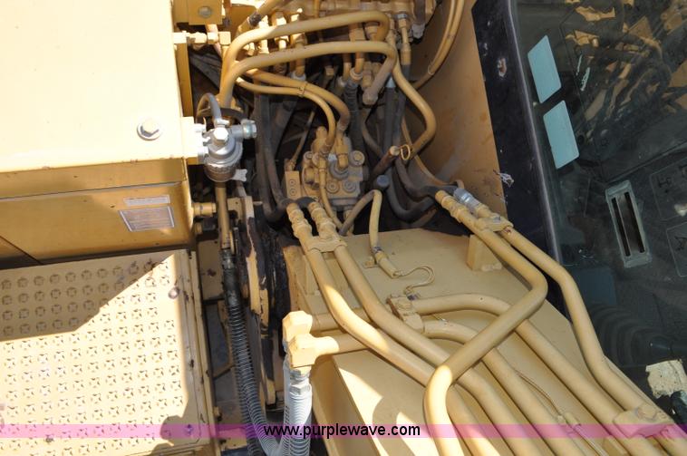 image for item G6155 1999 Caterpillar 307B mini excavator