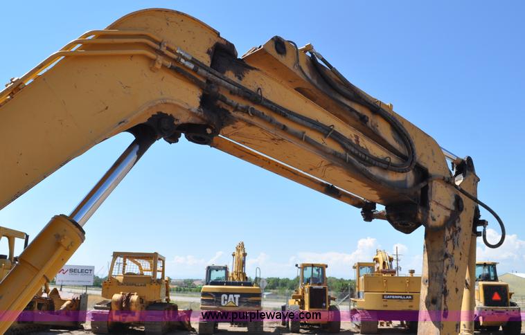 image for item G6155 1999 Caterpillar 307B mini excavator