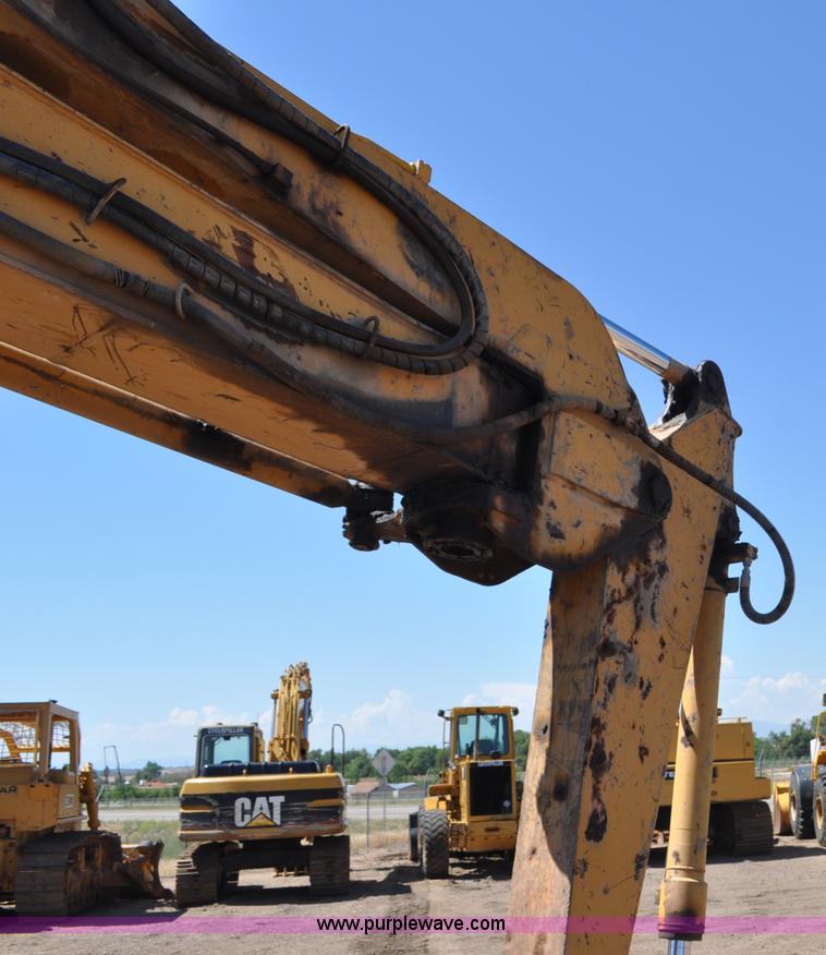 image for item G6155 1999 Caterpillar 307B mini excavator