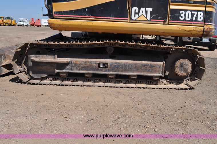 image for item G6155 1999 Caterpillar 307B mini excavator