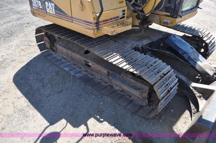 image for item G6155 1999 Caterpillar 307B mini excavator