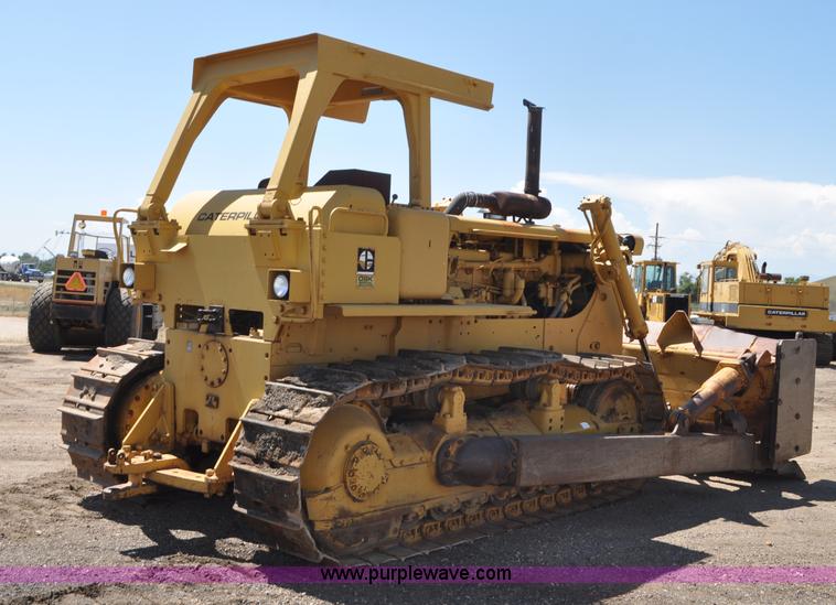 image for item G6156 1980 Caterpillar D8K dozer