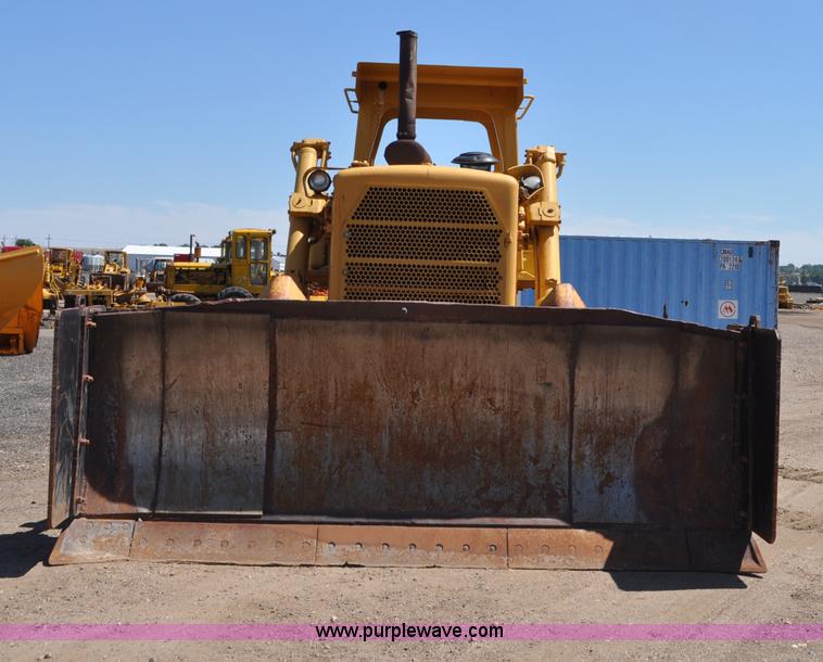 image for item G6156 1980 Caterpillar D8K dozer