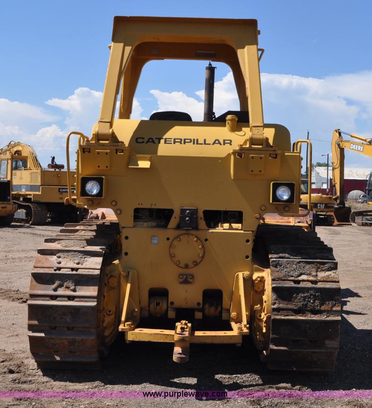image for item G6156 1980 Caterpillar D8K dozer