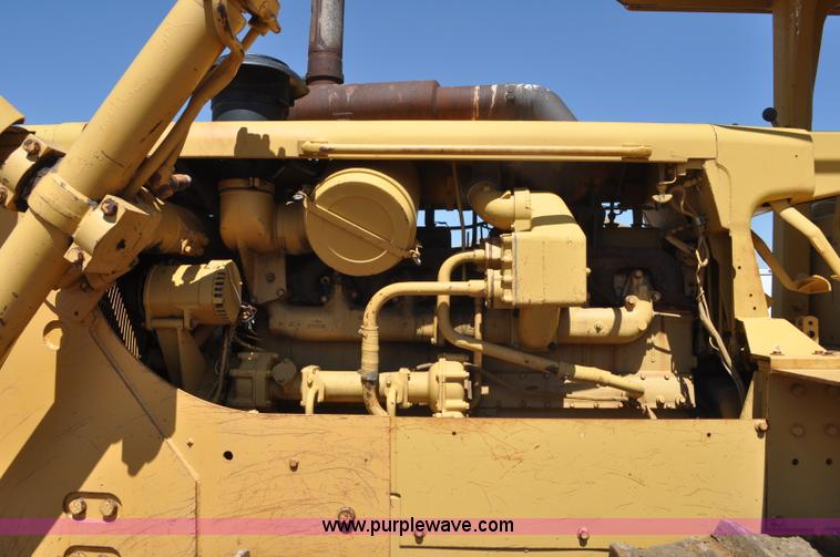 image for item G6156 1980 Caterpillar D8K dozer