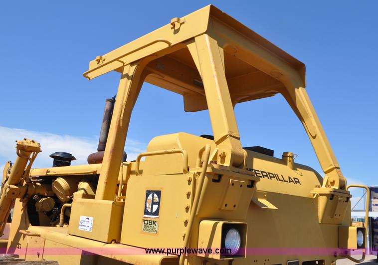 image for item G6156 1980 Caterpillar D8K dozer