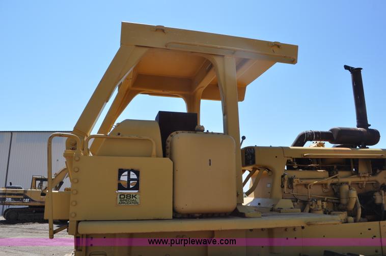 image for item G6156 1980 Caterpillar D8K dozer