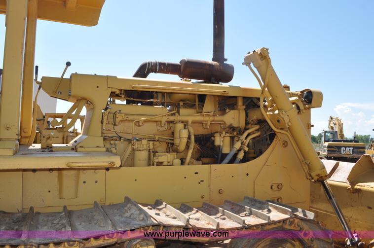 image for item G6156 1980 Caterpillar D8K dozer