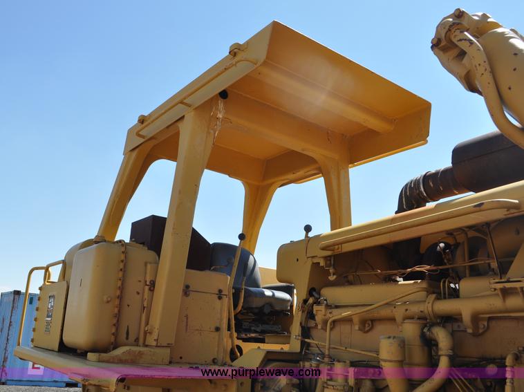 image for item G6156 1980 Caterpillar D8K dozer
