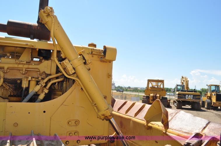 image for item G6156 1980 Caterpillar D8K dozer