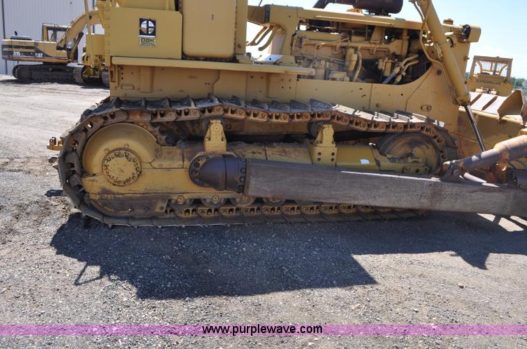 image for item G6156 1980 Caterpillar D8K dozer