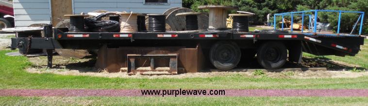 image for item G8507 1992 Towmaster T16 trailer