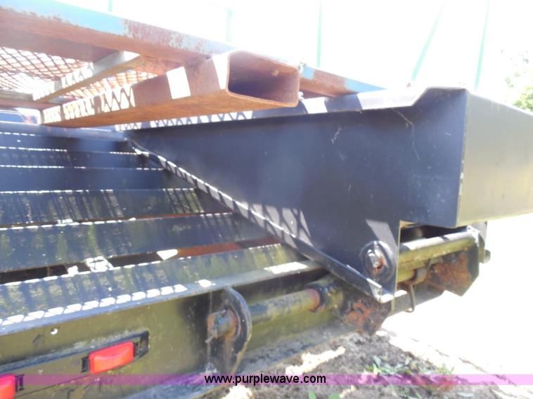 image for item G8507 1992 Towmaster T16 trailer