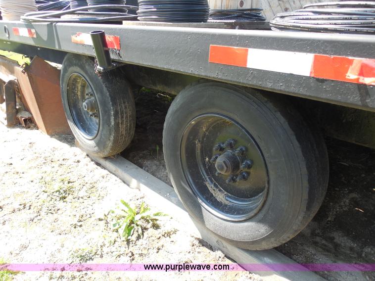 image for item G8507 1992 Towmaster T16 trailer