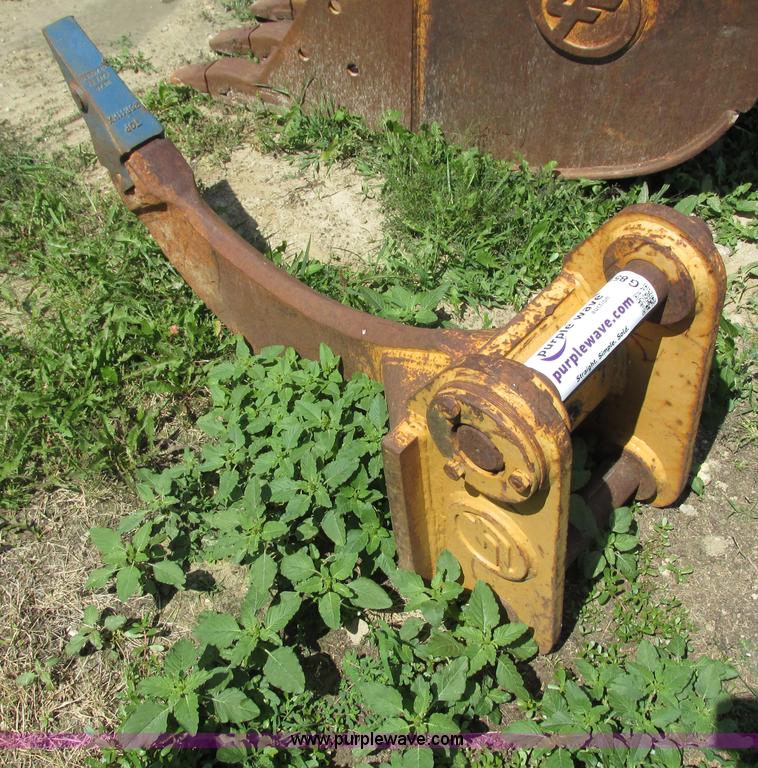 image for item G8516 Excavator ripper