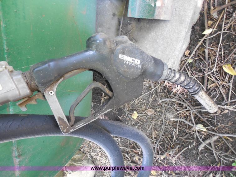 image for item G8534 1,000 gallon metal fuel tank