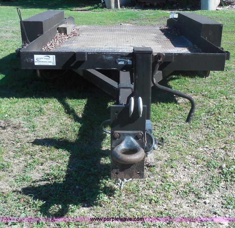 image for item G8535 1994 Better Built 14' trailer