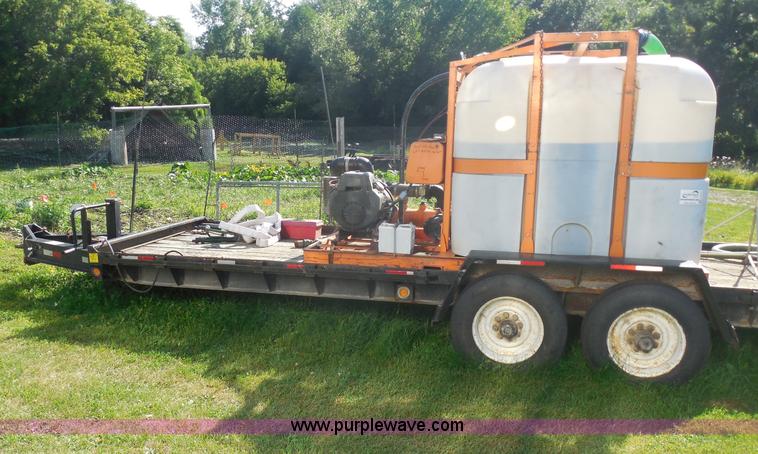 image for item G8538 1993 Towmaster T-18DD trailer