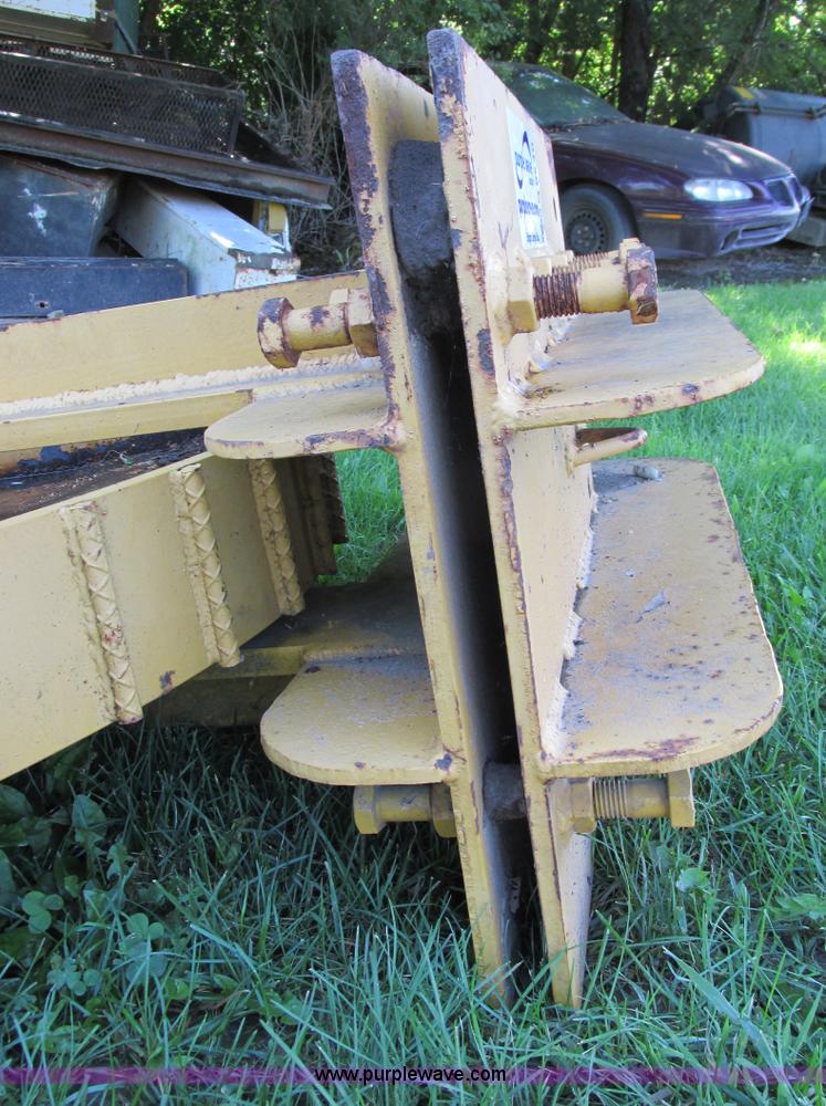 image for item G8540 Trench compactor