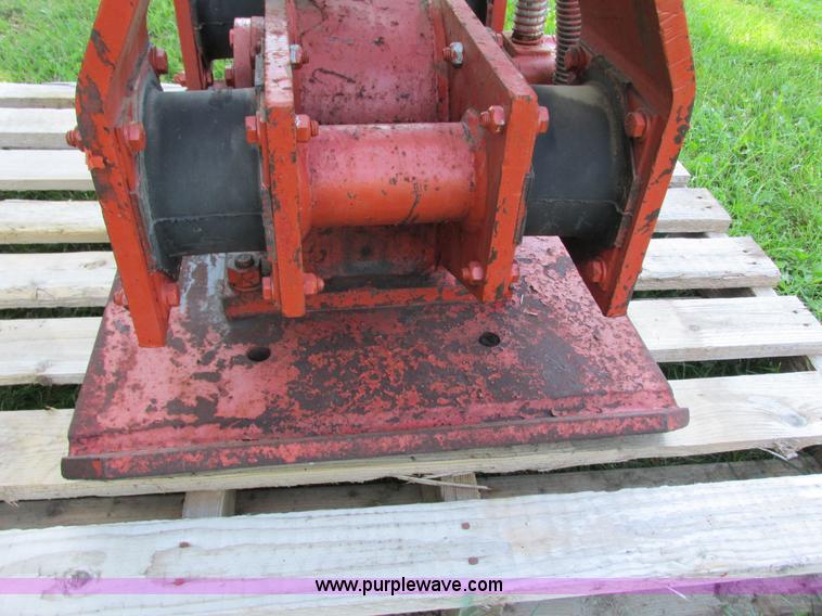 image for item G8542 Allied plate compactor