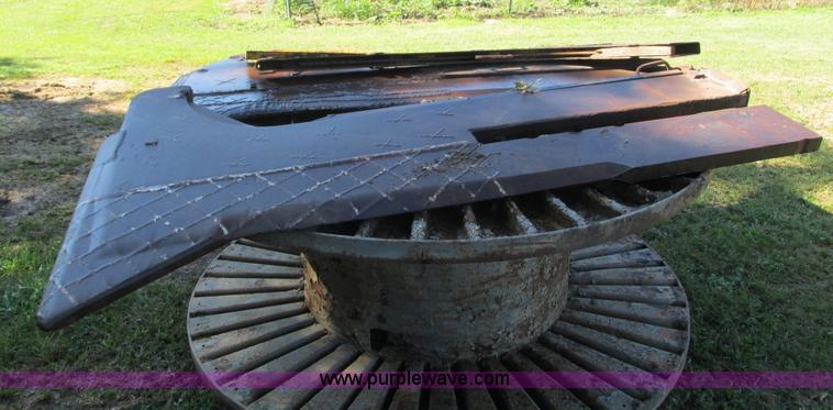 image for item G8554 Bron cable plow attachment