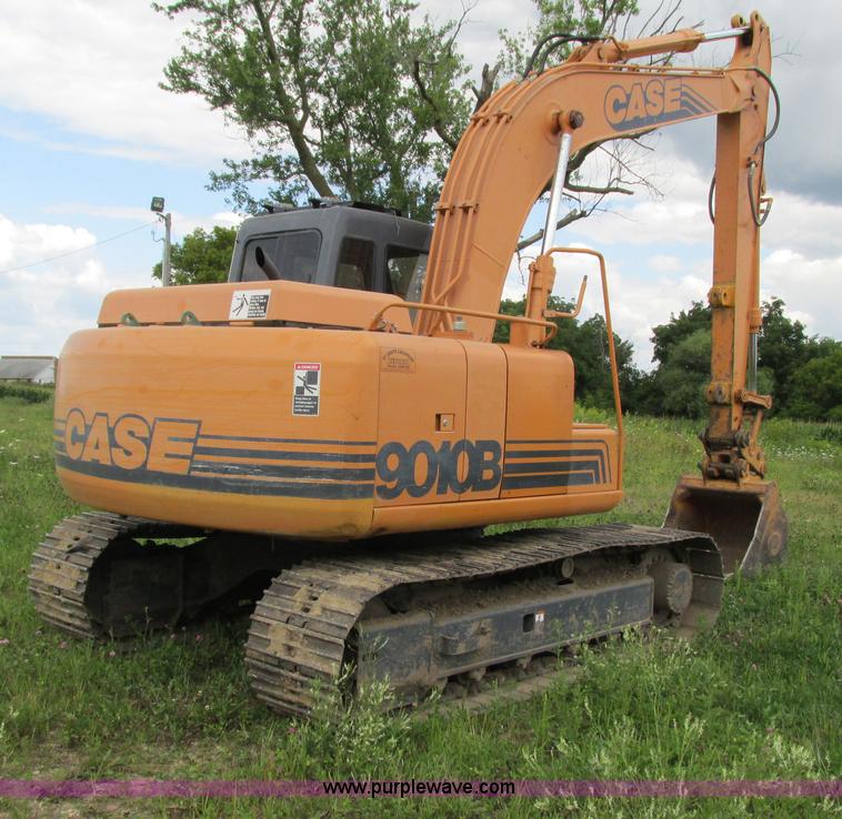 image for item G8952 1995 Case 9010B excavator