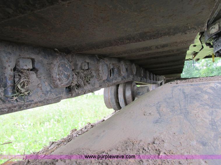 image for item G8952 1995 Case 9010B excavator