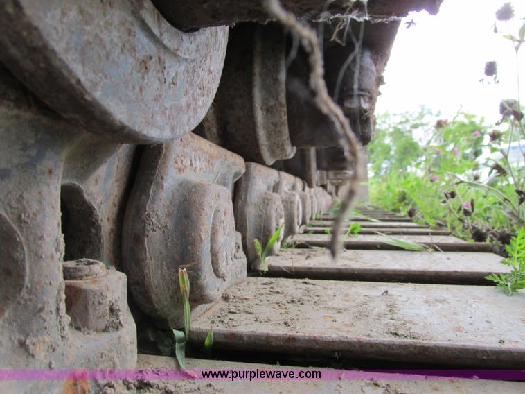 image for item G8952 1995 Case 9010B excavator