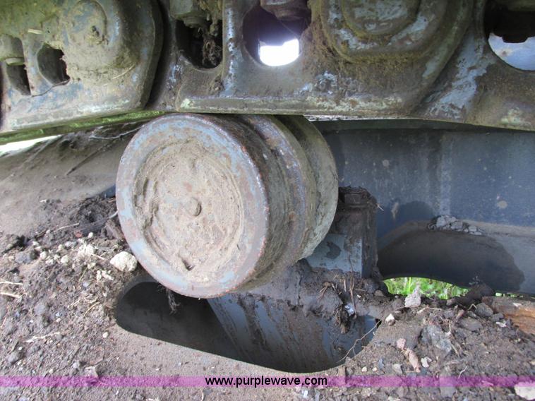 image for item G8952 1995 Case 9010B excavator