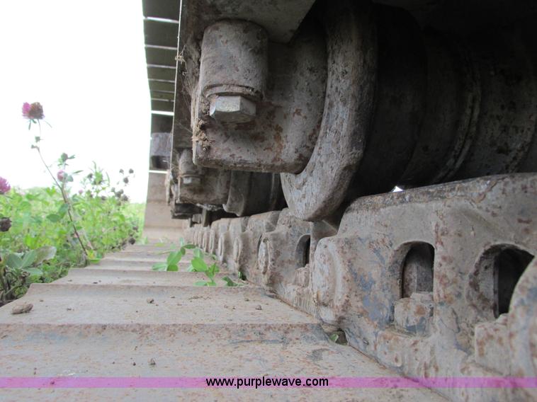 image for item G8952 1995 Case 9010B excavator