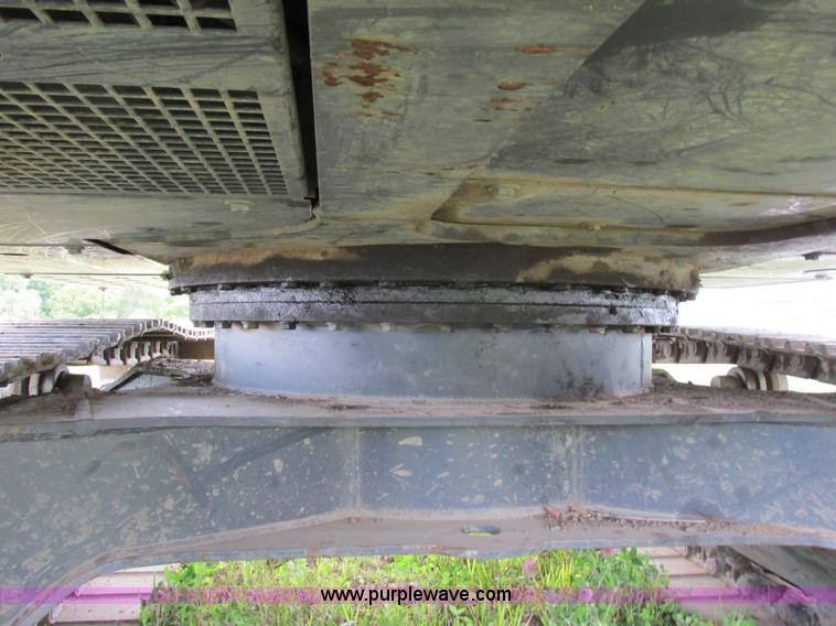 image for item G8952 1995 Case 9010B excavator